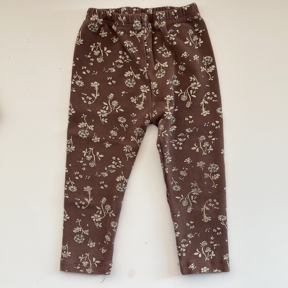 Kindly set in size 12 months - Picture 3 of 6